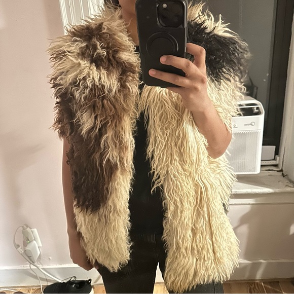 Vintage reversible fur suede embroidered vest shearling Mongolian lamb leather - Picture 11 of 13